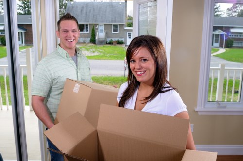 Local movers planning access and parking in Kingston upon Thames