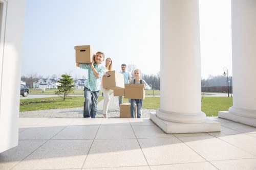 Removal van service for homes and flats in Kingston upon Thames
