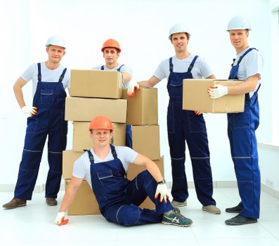 Moving van service for local house and flat moves in Kingston upon Thames